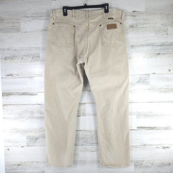 WRANGLER 13MWZTN MEN'S SIZE 40X30 PREWASHED TAN COWBOY CUT ORIGINAL FIT JEANS - Picture 2 of 16
